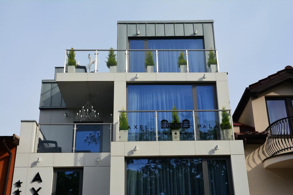 Alex Palace Dziwnow Exterior photo
